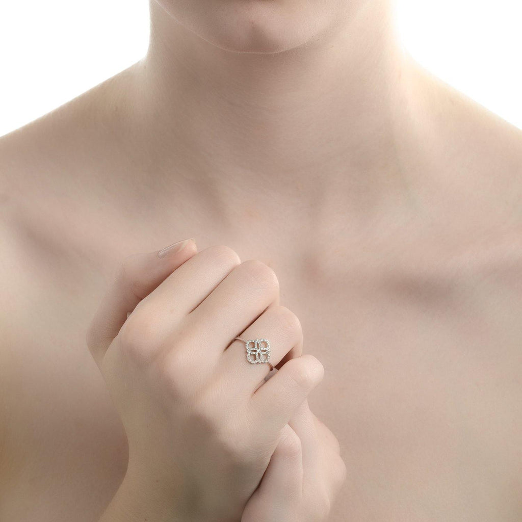 Daisy Diamond Ring - Perle de Lune